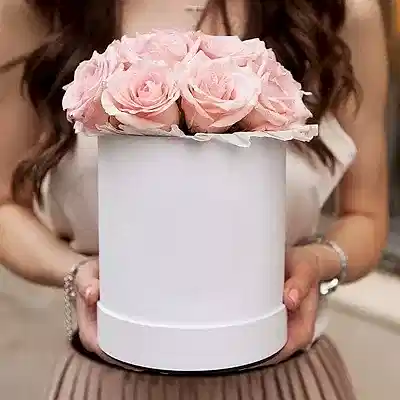 luxury roses box delivery istanbul