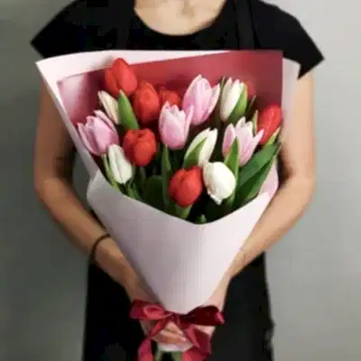 send bouquet tulips in akyarlar