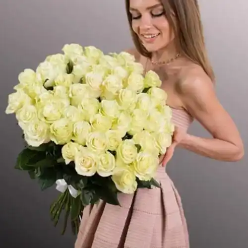 send 51 white roses in bodrum